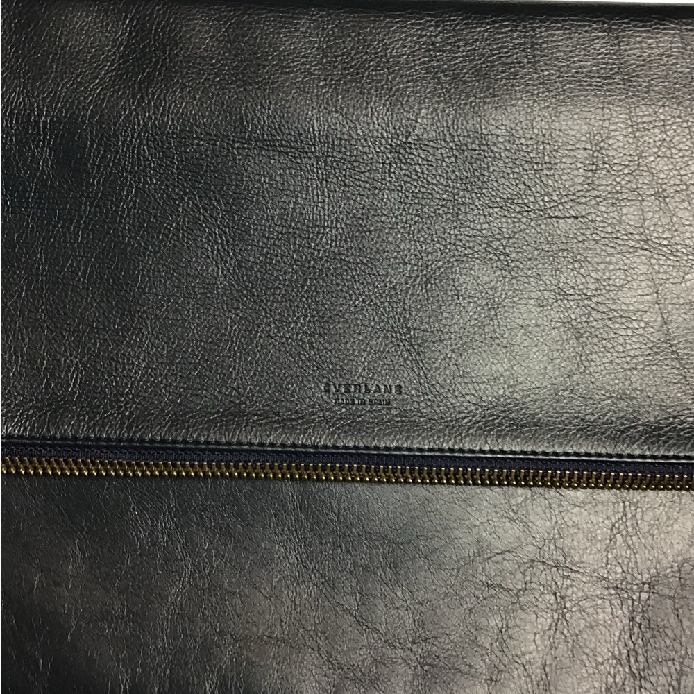 Everlane The Foldover Dark Navy Blue Leather Crossbody Bag View 6